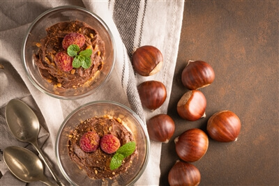 Mousse al cioccolato e castagne