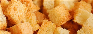Etichette e prodotti da forno: pezzi di pane