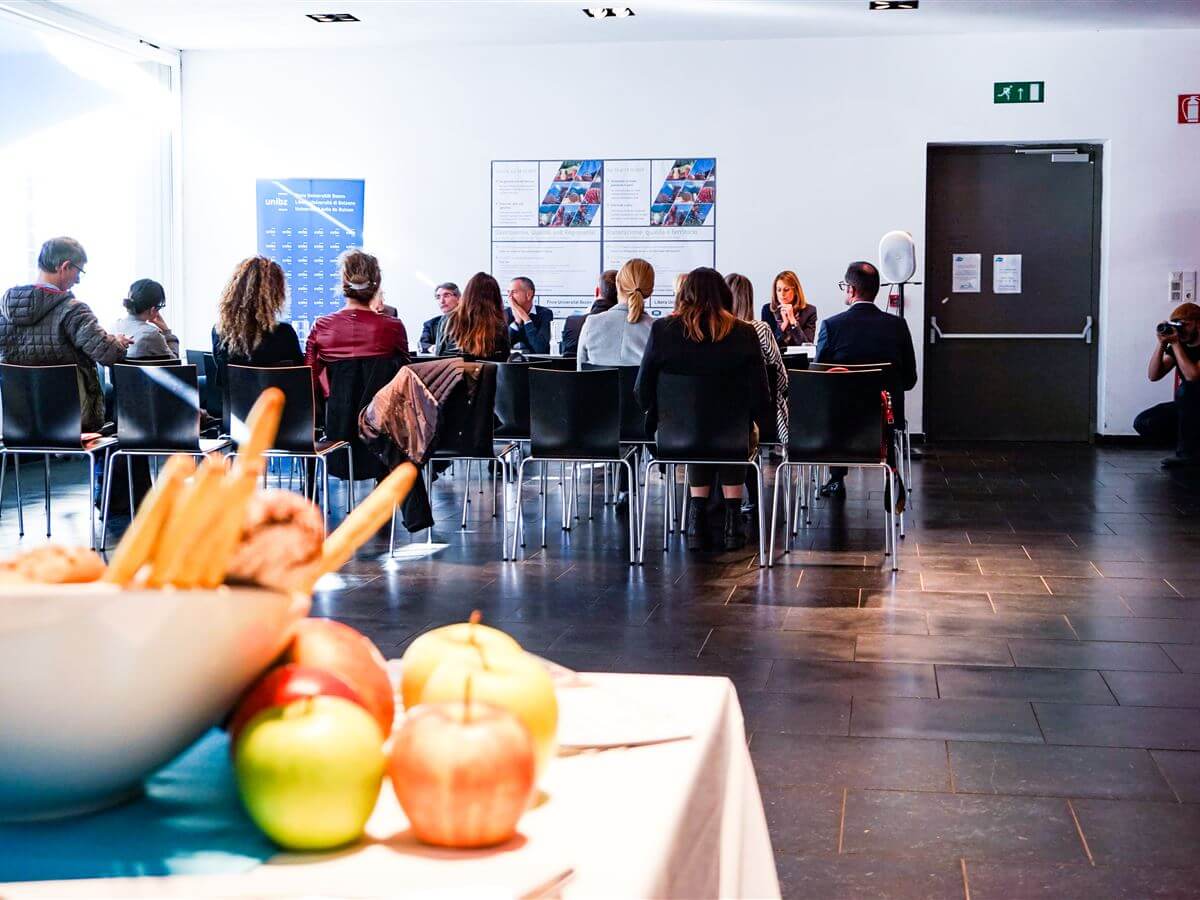 Press conference catering quality and region - Markas press conference