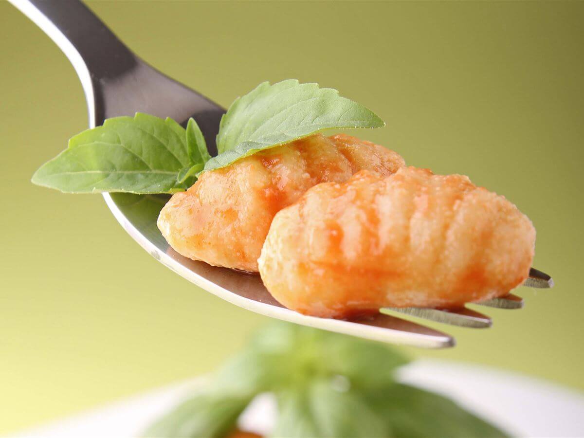 Reading gnocchi labels - gnocchi with basil